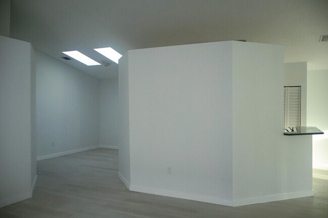 Photo - 14750 SW 156th Ave