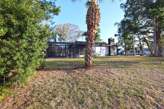 Photo - 5667 Creekwood Dr