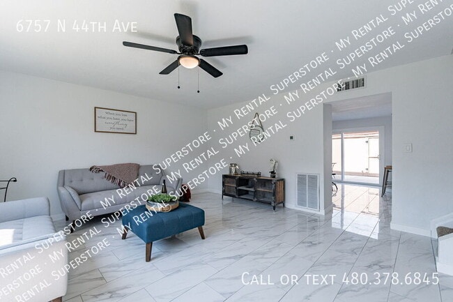 Photo - 6757 N 44th Ave