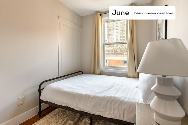 Photo - Room in Shared 2 bed/1.5 bath home Unit B