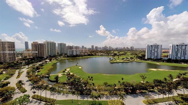 Photo - 3675 N Country Club Dr