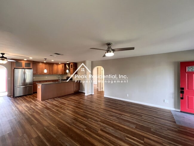 Photo - Updated Sacramento 2bd/1ba House Near UCD!