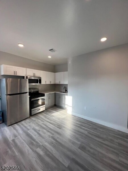 Photo - 78 Columbia St Apartment Unit 3