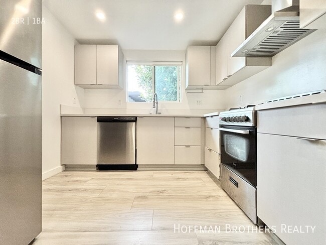 Photo - 1570 Yosemite Dr Unit 3