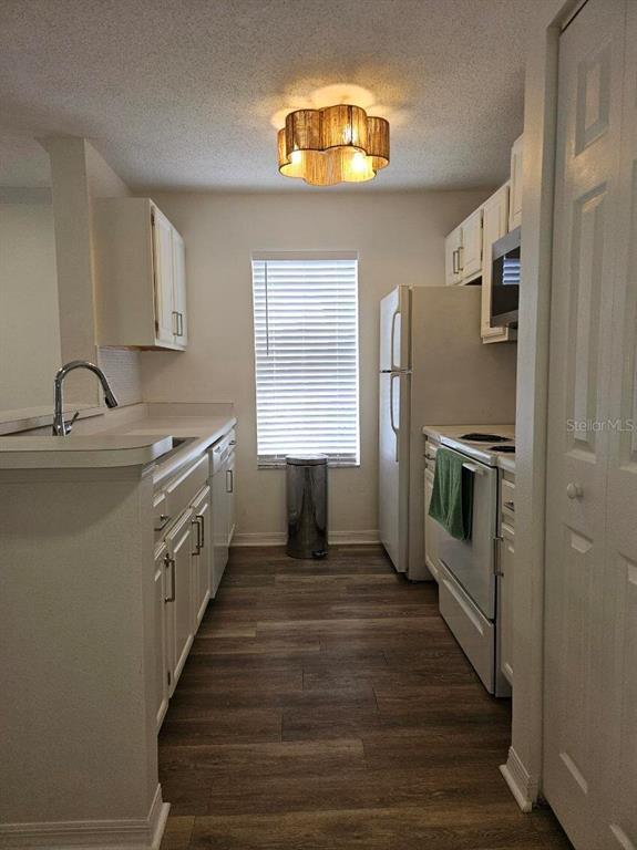 Photo - 1969 Summer Club Dr Unidad 203