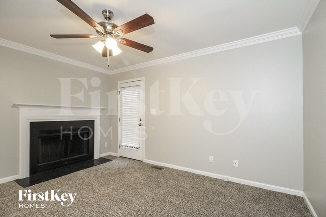 4911 Heritage Woods Ct
