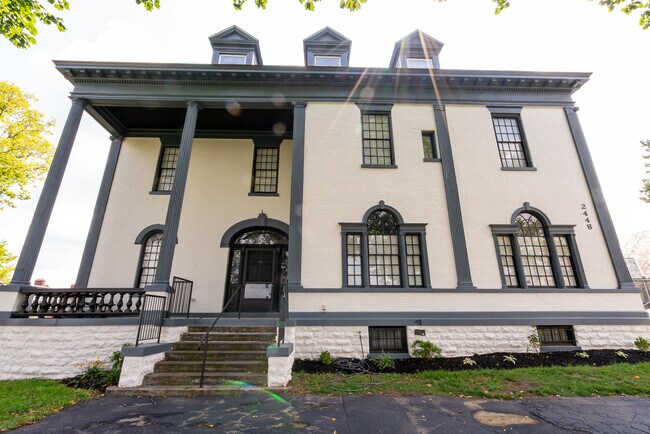 The Mansion