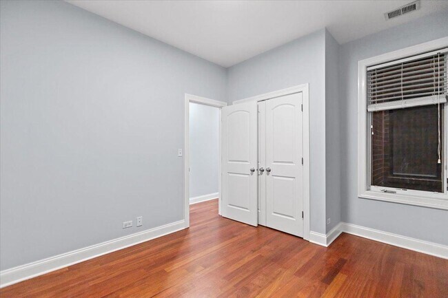 Photo - 3 bedroom in Chicago IL 60622 Condo Unit 3
