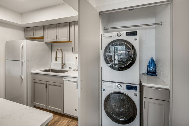 Photo - Downtown Anchorage One Bedroom One Bath (203) Unidad 203