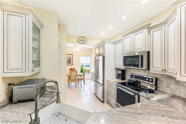 Photo - 829 Tanbark Dr Unit 104