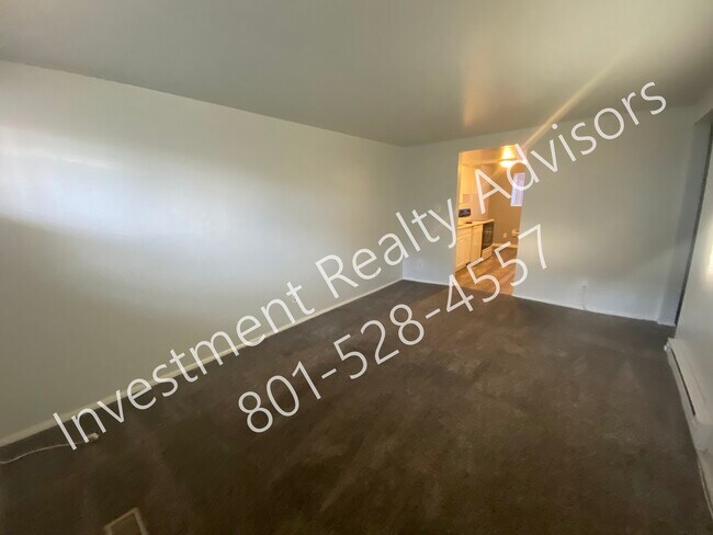 Photo - 218 Edith Ave S Unit 4