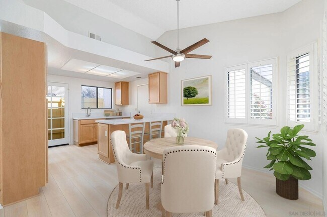 Photo - 27971 Red Dawn Dr