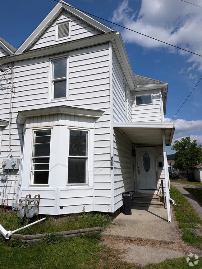 Building Photo - 236 Elmwood Ave Rental