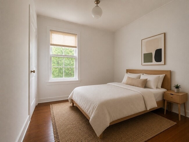 Photo - 128 Hamilton St