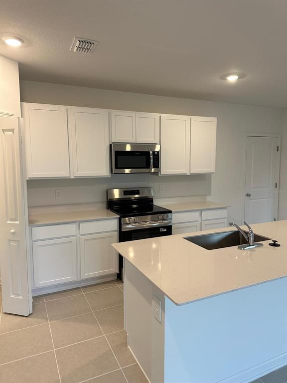 Photo - 3682 Hardman Dr