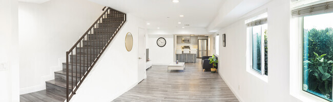 Building Photo - 3901 Wisconsin Plz Rental
