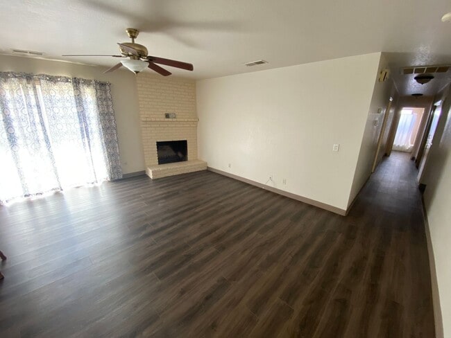 Photo - Charming Home for rent in Exeter, Ca