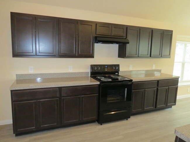 Photo - 250 Fantasy Ln