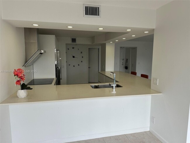 Photo - 400 Leslie Dr Unidad 402