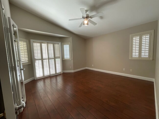 Photo - Great home in the South Shores community 1stroy