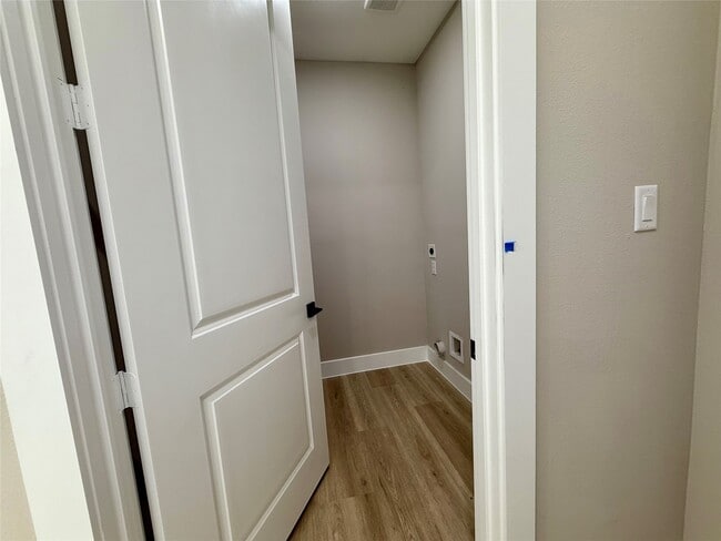 Photo - 2519 LIGURIA LN Ct