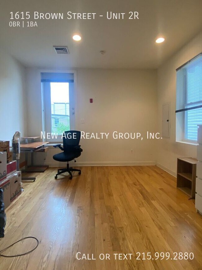 Photo - 1615 Brown St Unit 2R