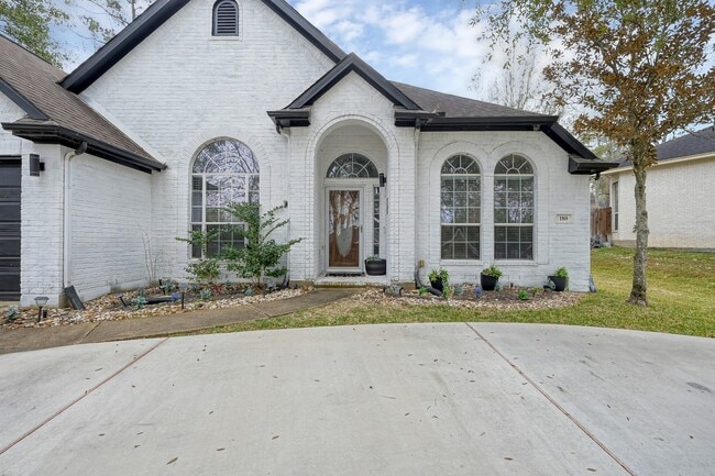 Photo - 180 Park Way