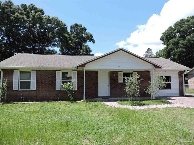 Photo - 1495 Sinclair St