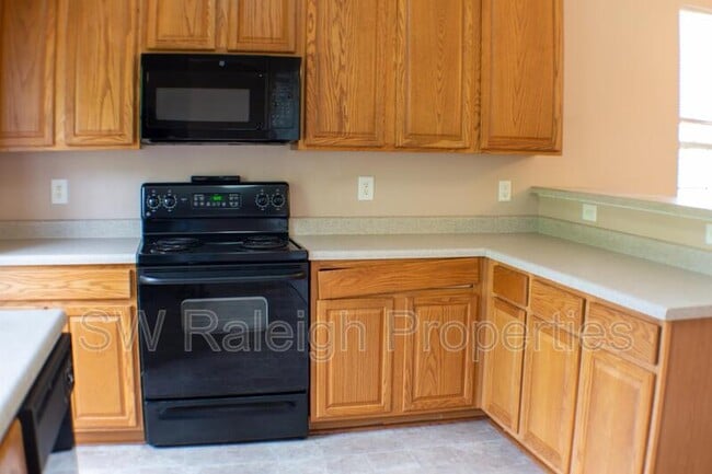5145 Mabe Dr