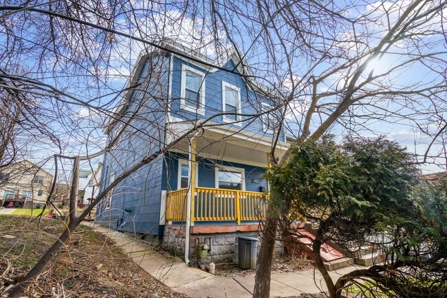 Photo - 3220 Juliet St Unidad 2