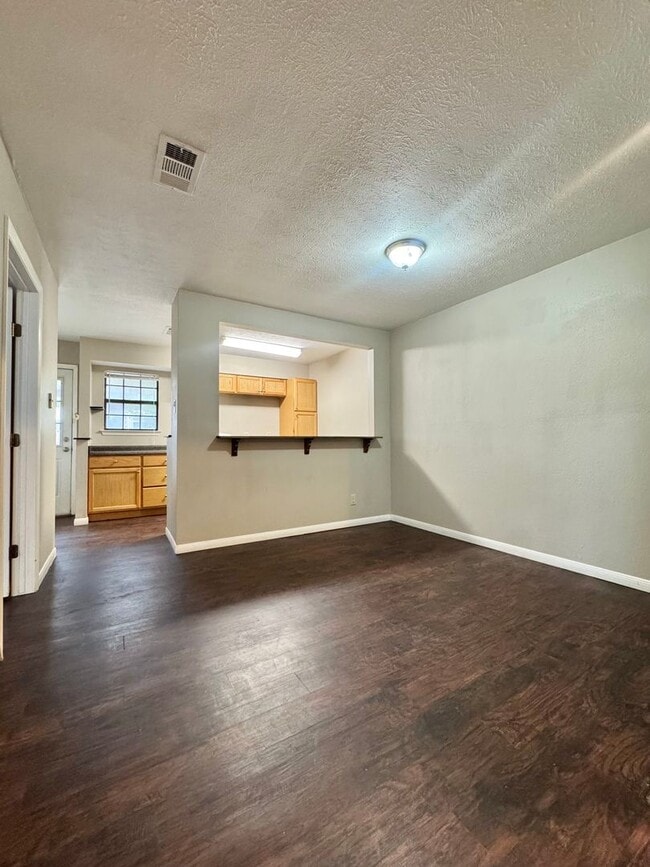 Photo - NOW AVAILABLE - 3-Bedroom 2-Bathroom Townhome in Capital Heights!