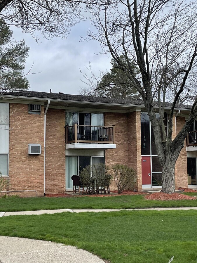 Photo - 1213 Island Dr