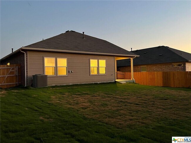 Photo - 154 Solitude Dr