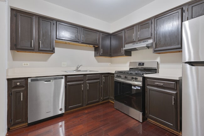 Photo - 414 Villa Cir Dr