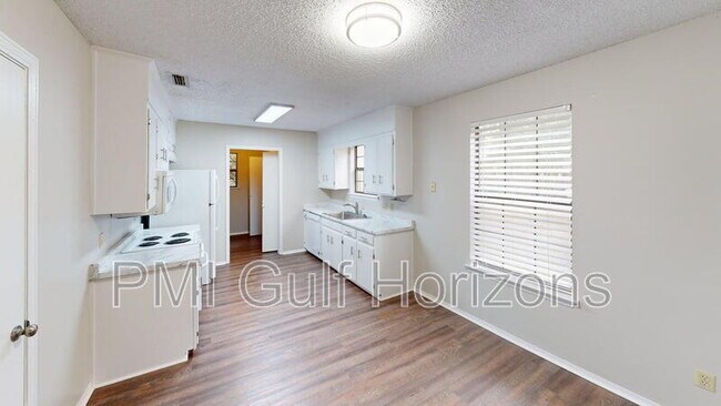 Photo - 1843 San Dollar Cir