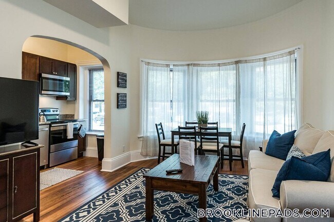 Photo - 1463 Beacon St Apartamento Unidad 12