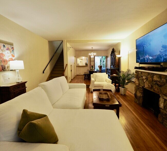 Lovely living room facing dining/kitchen, stairs to 2nd floor - 823 6th St Unit 823 6th St