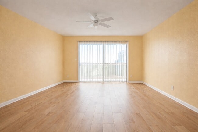 Photo - 8529 Hearth Dr Unit 23