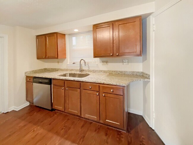 32 Wyoming St Unit 1