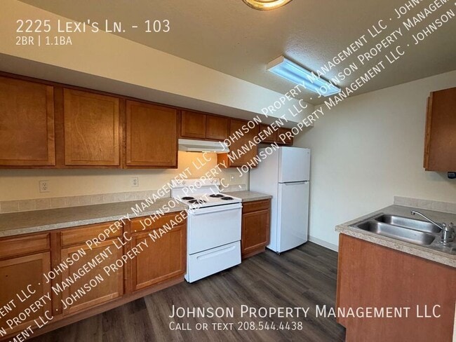 Photo - 2225 Lexi's Ln Unit 103