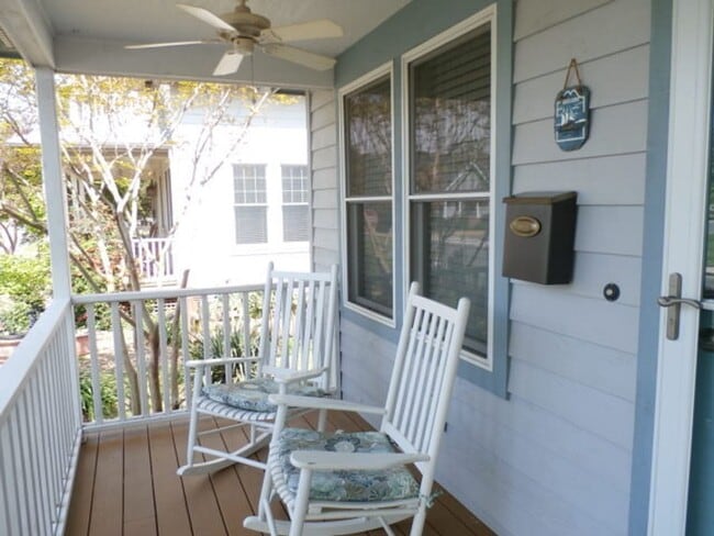 Photo - Charming 1 Bedroom Cottage