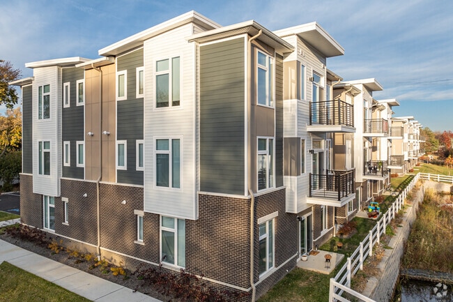 Primary - Cornerstone at Holmdel