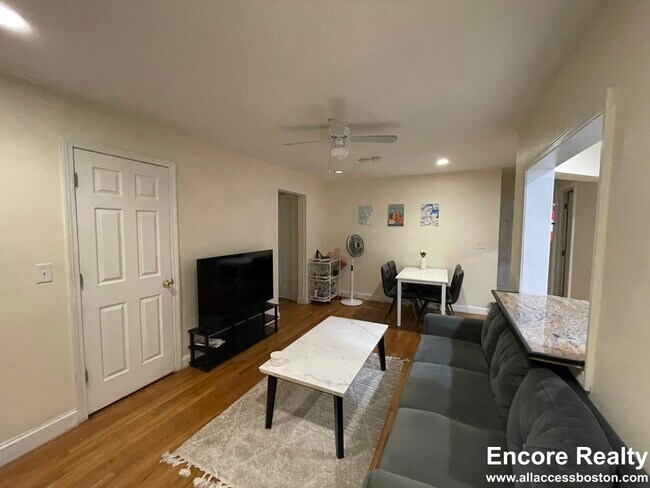 Photo - 62 Egmont St Unidad 3