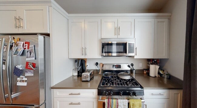 Photo - 166 Hampshire St Unit 3