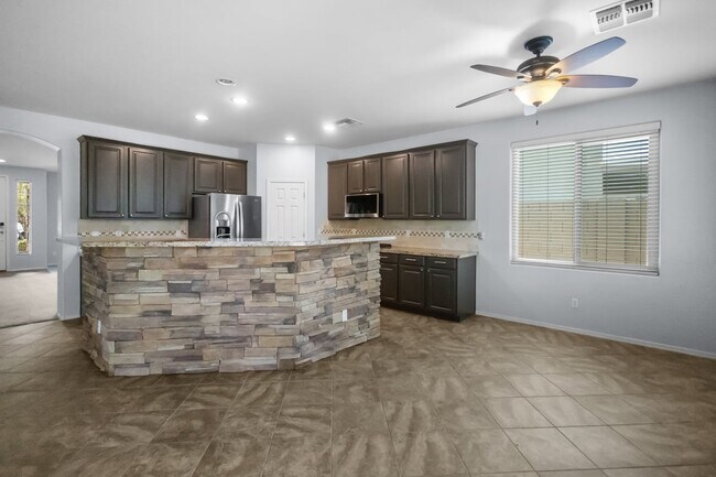 Photo - Westwing Mountain Home