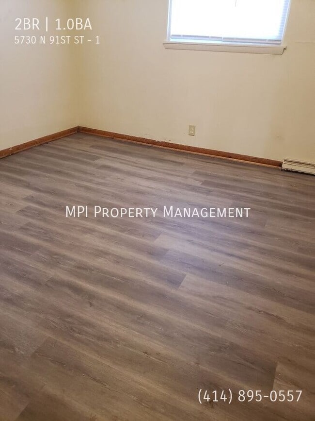 Photo - 5730 N 91st St Unit 1