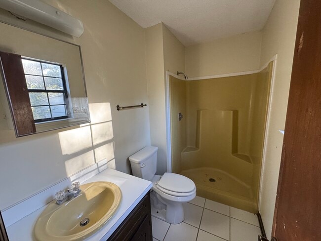 Photo - 505 Pinto Dr