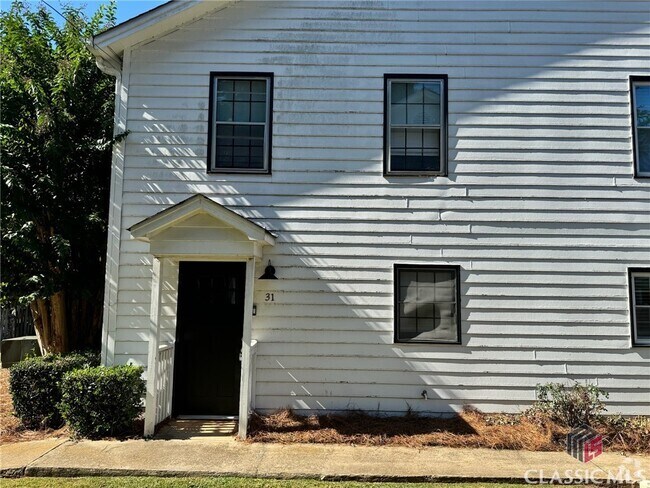 Building Photo - 1905 S Milledge Ave Unit 31 Rental