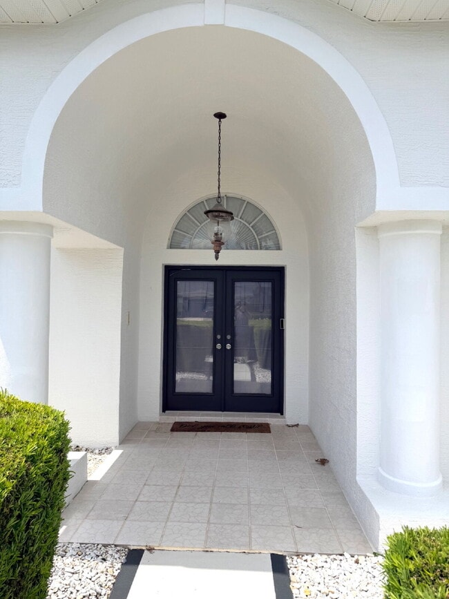 Photo - Beautifully maintained POOL home for Rent.