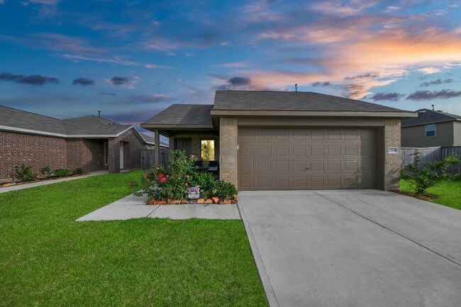 Photo - 7319 Clover Chase Dr House